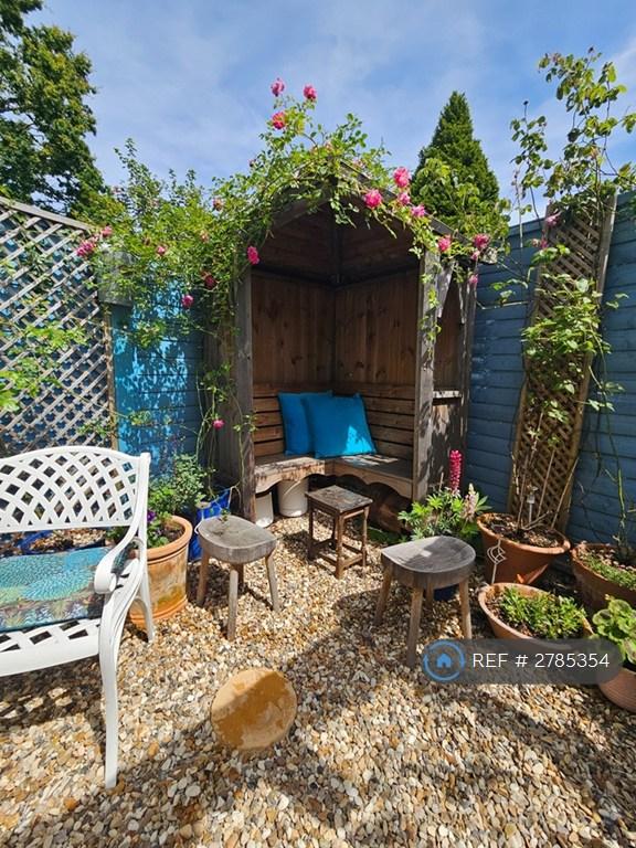 Detail 3 - Garden Arbour