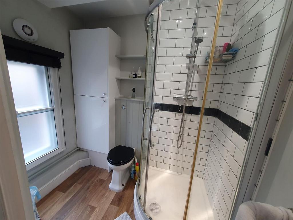 Shower.jpg