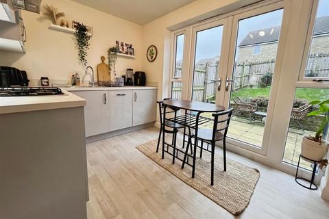 2 bedroom terraced house for sale, Fetlock Drive, Bradford BD2