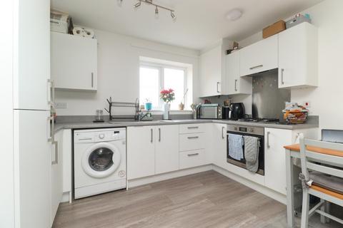 2 bedroom flat for sale, Bayer Street, Margate, Kent, CT9