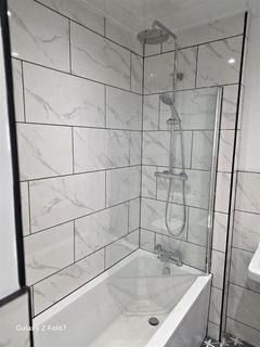 7 bedroom terraced house to rent, Clayton Park Square, Newcastle Upon Tyne