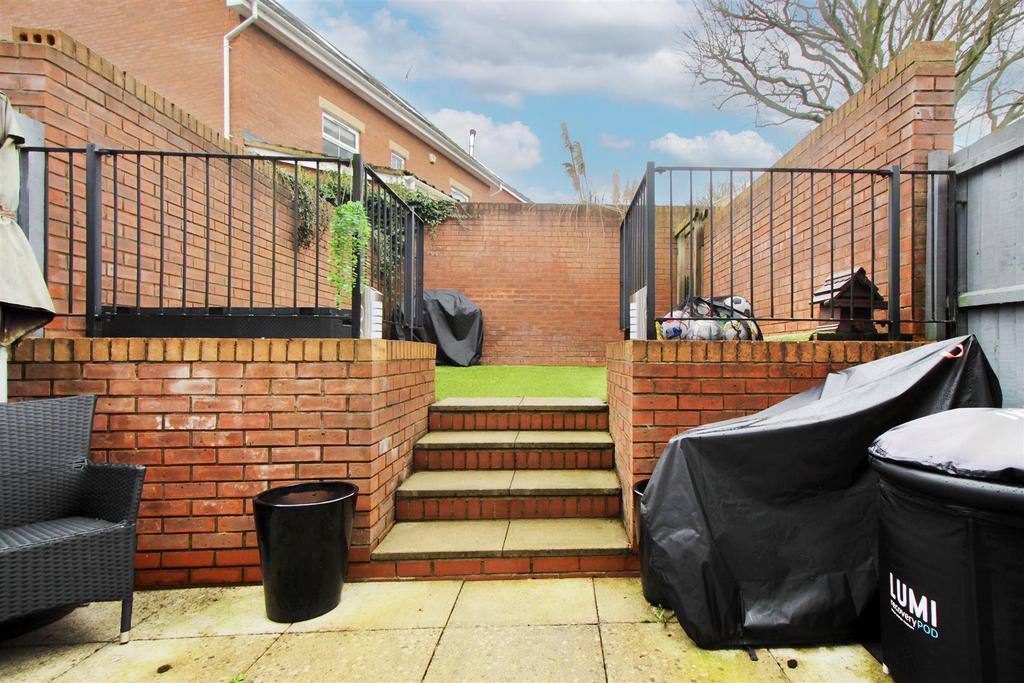 Garden a.jpg