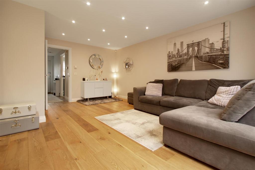 Living Room a.jpg