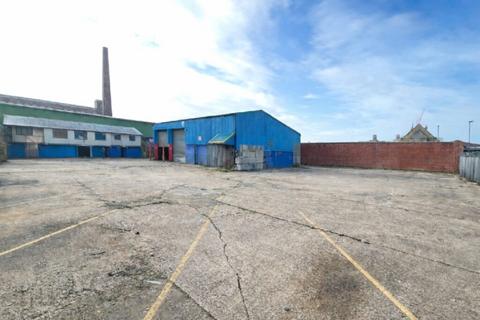 Warehouse to rent, Campbell St Preston PR1 5LX