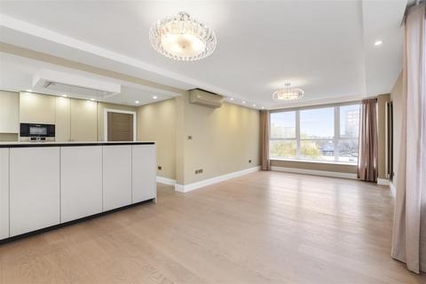 Boydell Court, St John's Wood NW8