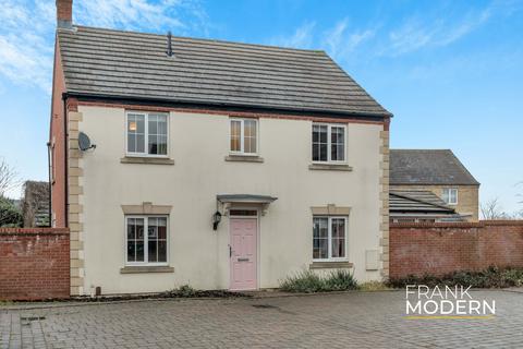 4 bedroom detached house for sale, Knighton Close, Hampton Vale, PE7