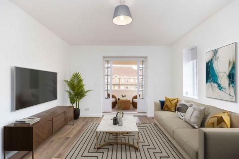 Studio to rent, Finchley Road, The Pantiles, NW11