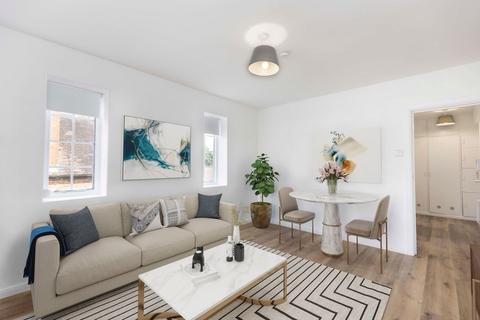 Studio to rent, Finchley Road, The Pantiles, NW11