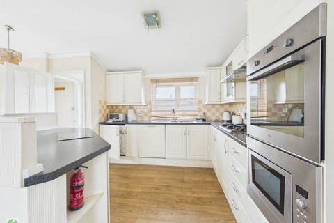 2 bedroom lodge for sale, Polperro Road, Looe PL13