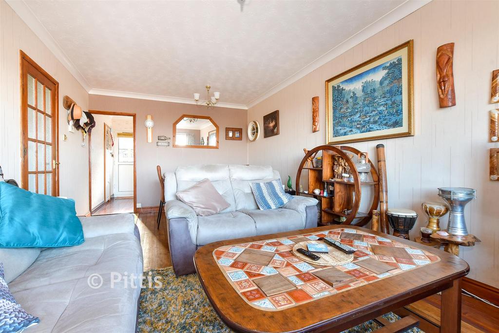 Lounge/ Dining Room