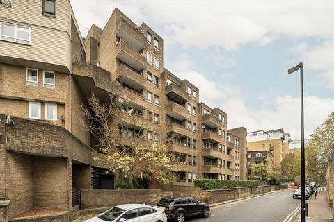 undefined, Thomas More Street, London E1W