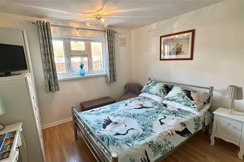 1 bedroom house to rent, Redbridge Grove, Havant, Hampshire, PO9