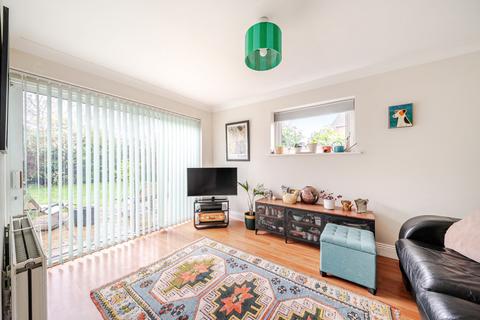 3 bedroom semi-detached house for sale, Oakdale Walk, Woodley, Reading