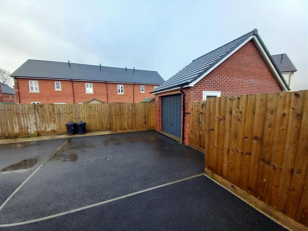 30 Patt Drive Garage.jpg