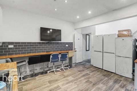 6 bedroom terraced house for sale, Stanley Street, Derby