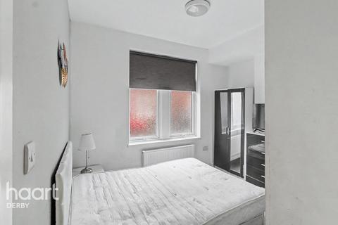 6 bedroom terraced house for sale, Stanley Street, Derby