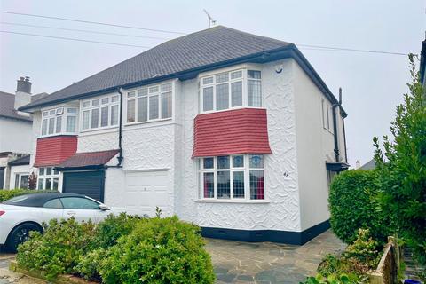4 bedroom semi-detached house for sale, Cottesmore Gardens, Leigh-on-Sea, Essex, SS9
