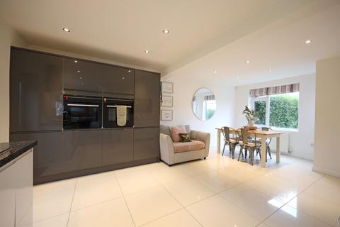 3 bedroom semi-detached house for sale, Whitfield Avenue, Newcastle, ST5