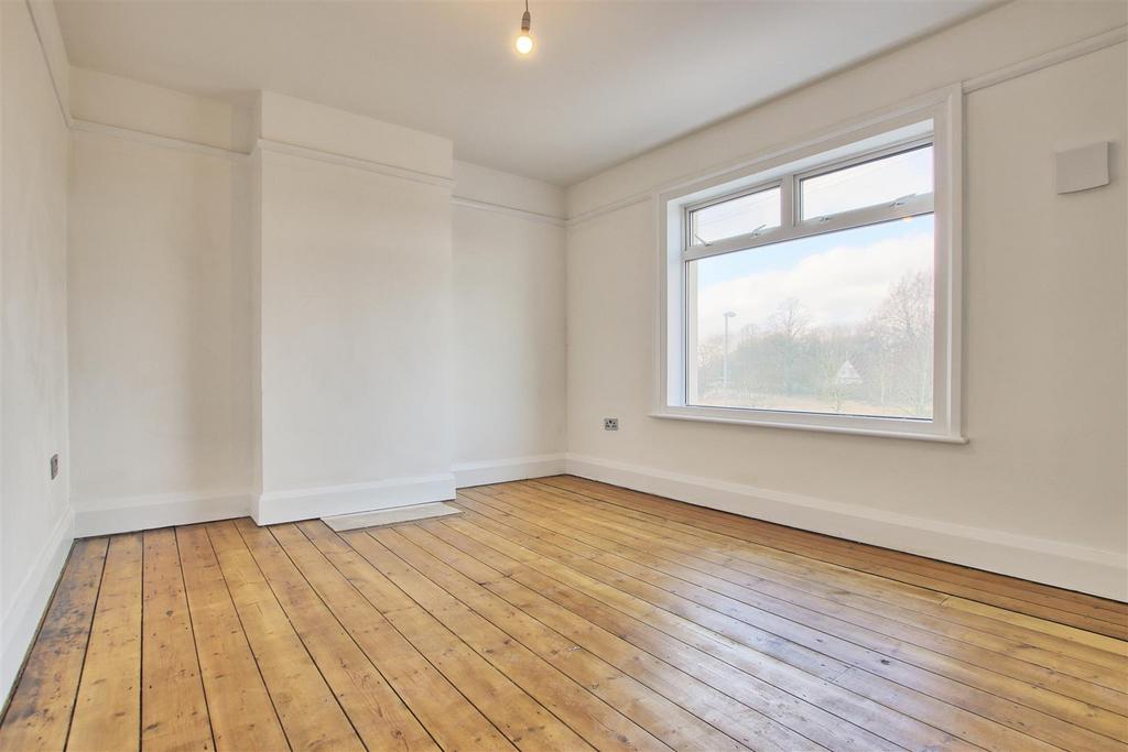 Bedroom 1 - 1.jpg