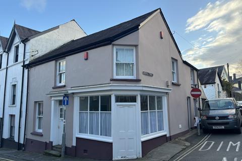 undefined, 17 Carmarthen Street, Llandeilo, Carmarthenshire.