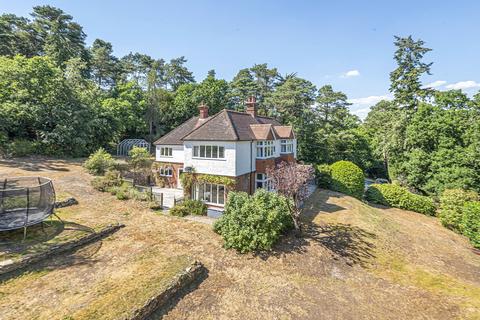 5 bedroom detached house for sale, Frensham Road, Lower Bourne, Farnham, Surrey, GU10