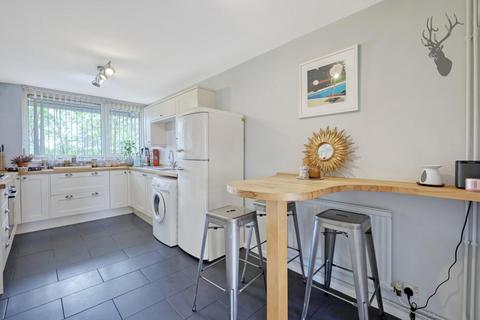 3 bedroom duplex for sale, Dethick Court, Bow