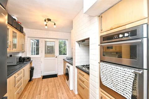 3 bedroom detached house for sale, Exeter Close, Eastbourne