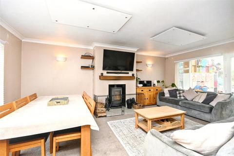 3 bedroom detached house for sale, Exeter Close, Eastbourne