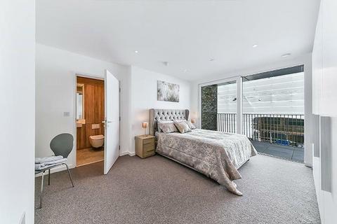 3 bedroom apartment to rent, Georgette Apartments, 10 Cendal Crescent, E1
