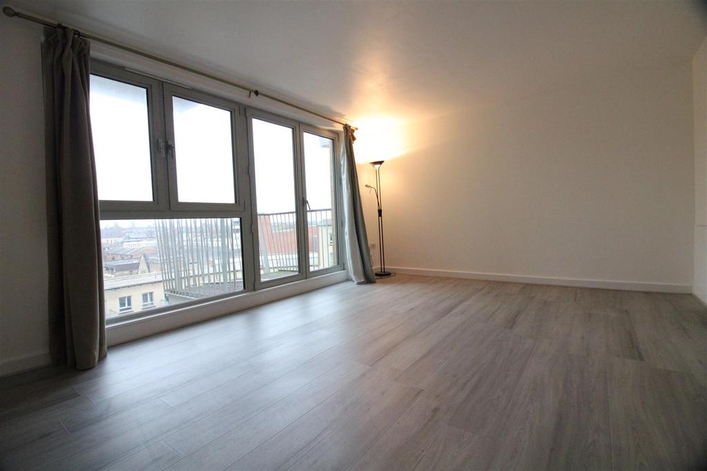 0 A2202 D4-D4 F9-4 DCE-9 F1 A-C8 DFC0 FECFE8.jpeg