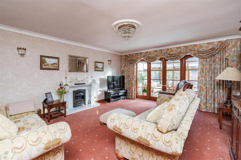 undefined, Wrotham Road, Meopham DA13