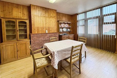 3 bedroom semi-detached house for sale, Gainsborough Road, Leicester LE2