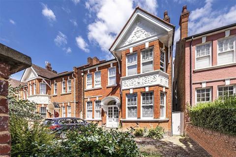 3 bedroom flat to rent, Teignmouth Road, London NW2