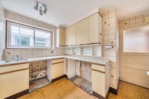 undefined, Little Hide, Guildford, GU1