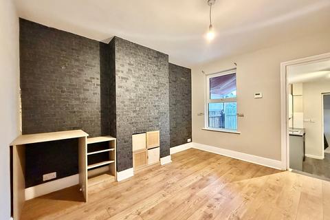 2 bedroom terraced house for sale, Bramford Road, Ipswich IP1