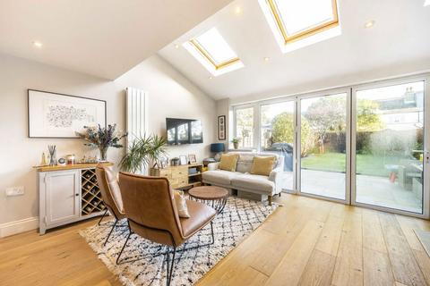4 bedroom house for sale, Headington Road, London SW18