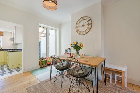 4 bedroom terraced house for sale, Norbury Road, Reigate  RH2