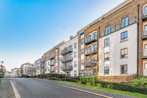 1 bedroom flat to rent, Hurlington Court, 1 Woodmill Close, London