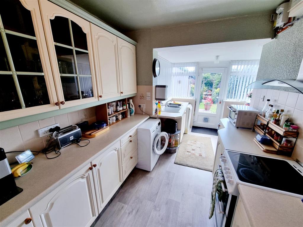 Kitchen.jpg