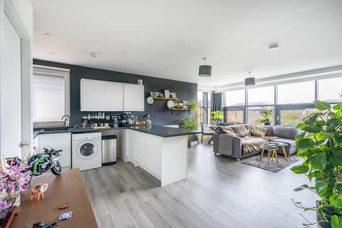 2 bedroom apartment for sale, Aviator Court, York