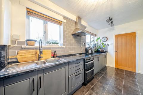 3 bedroom semi-detached house for sale, Farleigh Road, Pershore, WR10