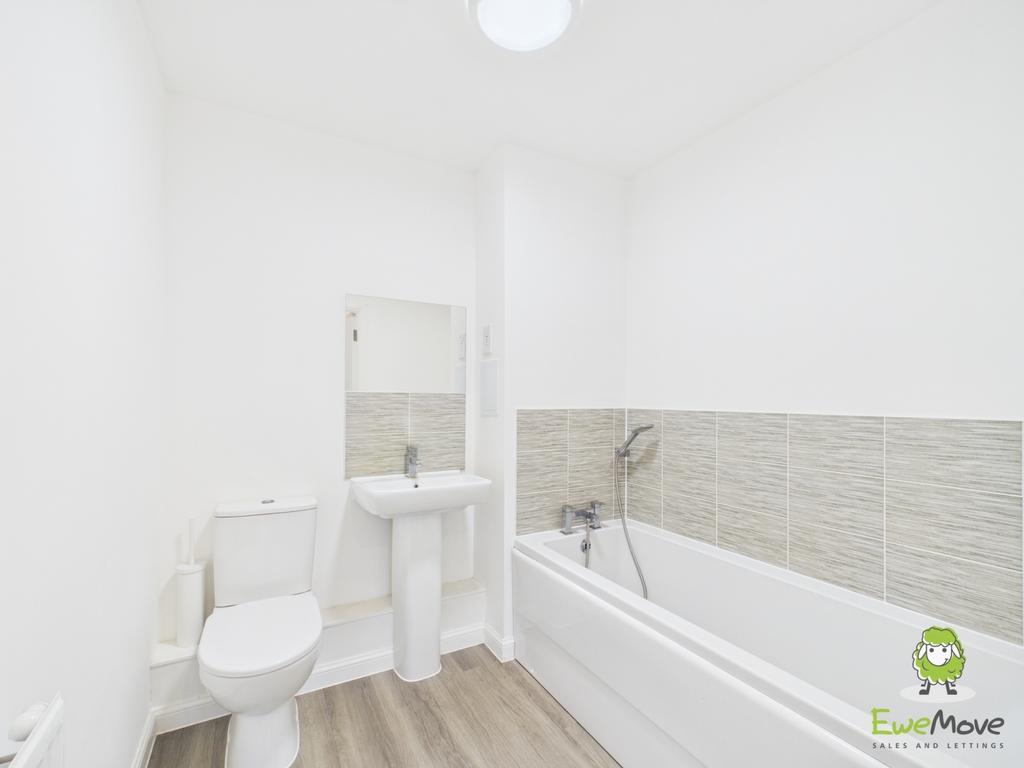 Ewe Move Estate Agents Basingstoke - Lambert Court