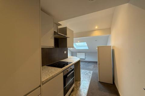 2 bedroom apartment to rent, Lime Tree Way, Chineham, Basingstoke