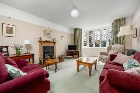 4 bedroom detached house for sale, Burton Road, Melton Mowbray, Leicestershire