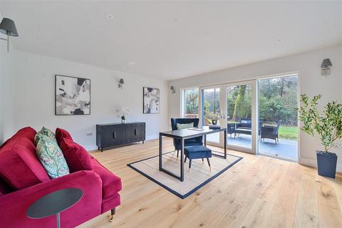 House for sale, Whitmore Vale Road, Grayshott, Hindhead