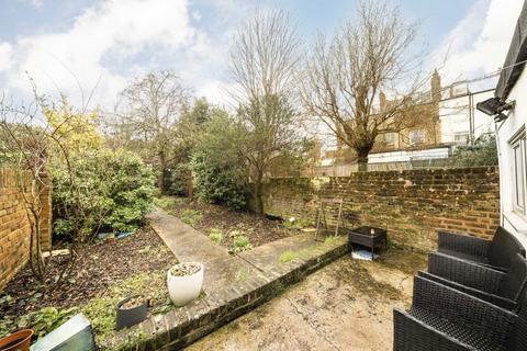 2 bedroom flat for sale, Iverson Road, London NW6