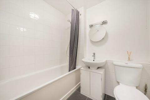 undefined, Abercorn Grove, Ruislip HA4