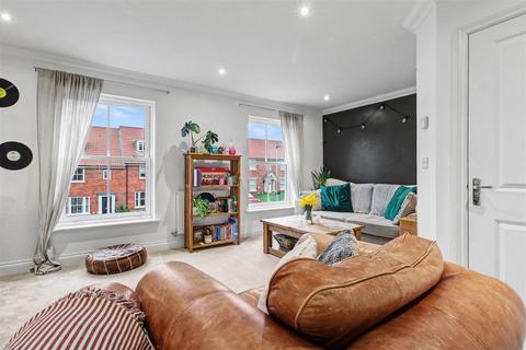 3 bedroom terraced house for sale, Lapwing Lane, Hunstanton