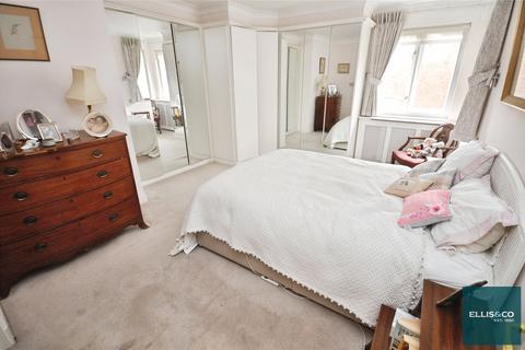 3 bedroom apartment for sale, Hendon Lane, Finchley, N3