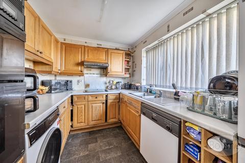 3 bedroom terraced house for sale, Johnston Green, Guildford, Surrey, GU2